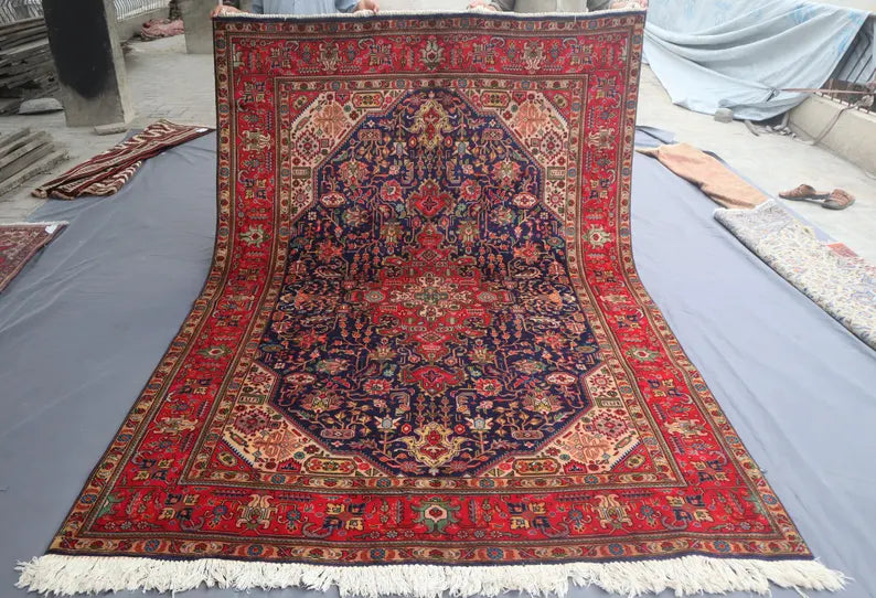 7x10 Antique Serapi Heriz Rug | Hand Knotted Oriental Wool Area Rug | Tribal Medallion Carpet